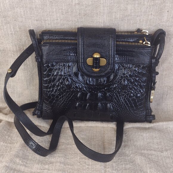 Brahmin Handbags - Brahmin Black Croc Embossed Leather Crossbody EUC Shoulder Bag
